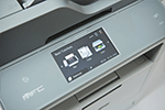 MFC-L6800DWT mit Touchscreen-Farbdisplay