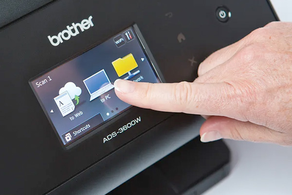 Finger Eine Einemanzeige VOM ADS-3600W