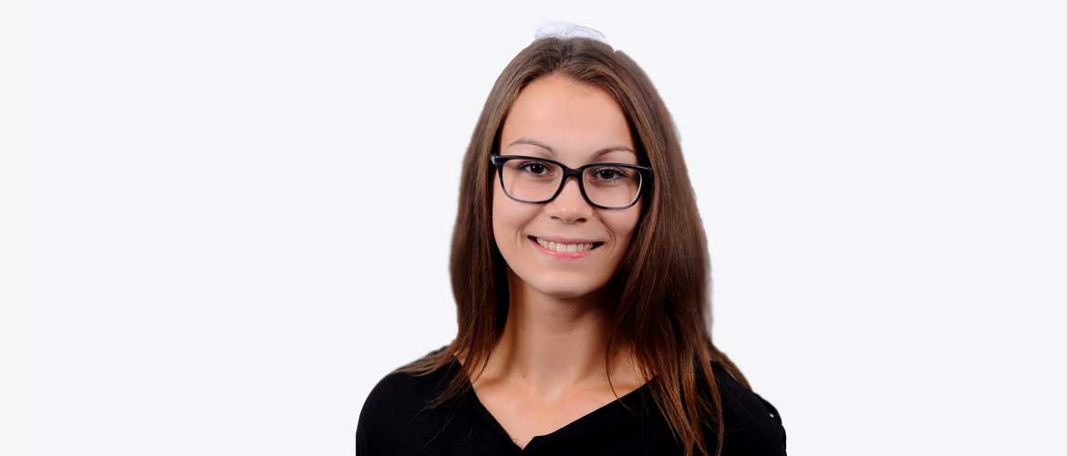 Porträtaufnahme von Diana Reuter