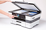 MFC-J6720DW ermöglicht Drucken, Scannen, Kopieren und Faxen bis zum Format DINA3
